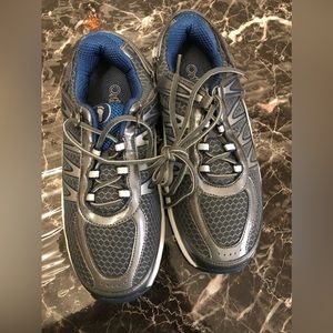 Orthofeet Men's Orthopedic Knit Sprint Tie-Less Sneakers 7w